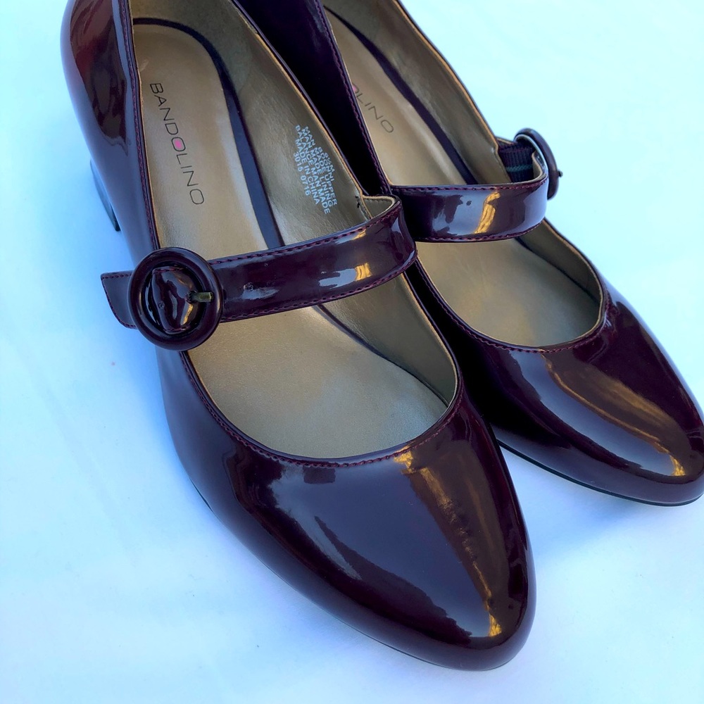 Bandolino Shiny Purple shoes